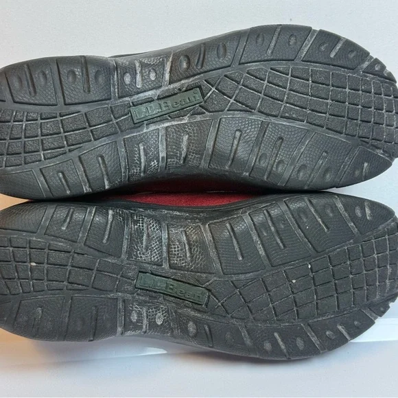 LL Bean Women Red Suede Loafers  7.5 Winter Comfort Shoes Walking Casual Outdoor - Picture 13 of 14